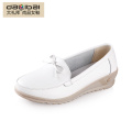 Vente en gros alibaba Chine fourniture chaussures chaussures femmes et infirmières chaussures blanches